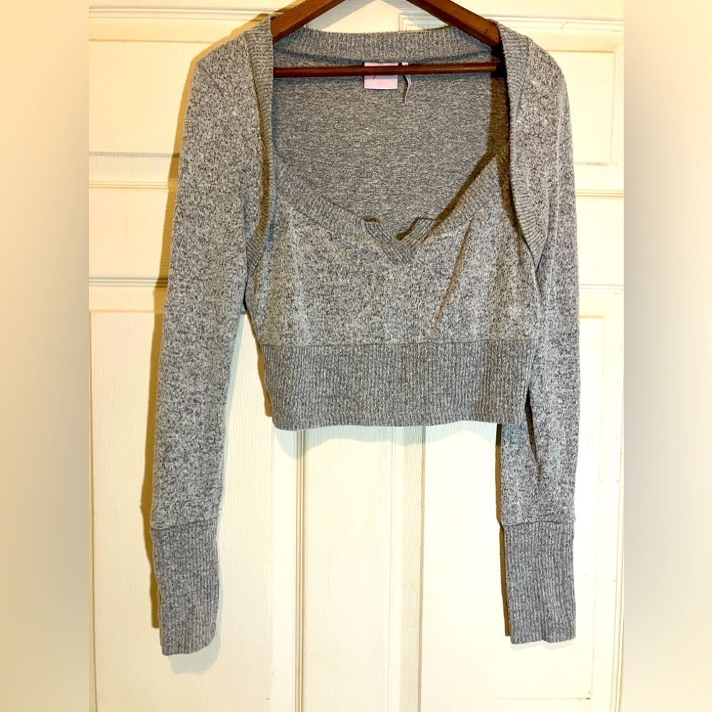 Out From Under cropped sweater, long sleeved, gray, great condition, small